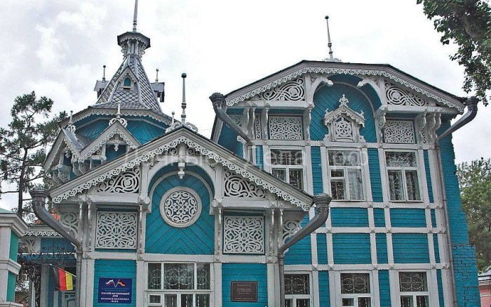 «Кружевной» особняк-шедевр в Томске: Дом с шатром, который реставрировали немцы﻿