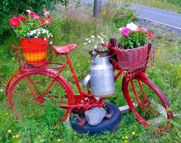 Идеи клумб из старого велосипеда — оригинально, по-Провански