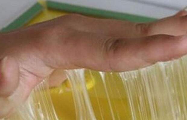 3 проверенных способа быстро избавиться от суперклея на пальцах